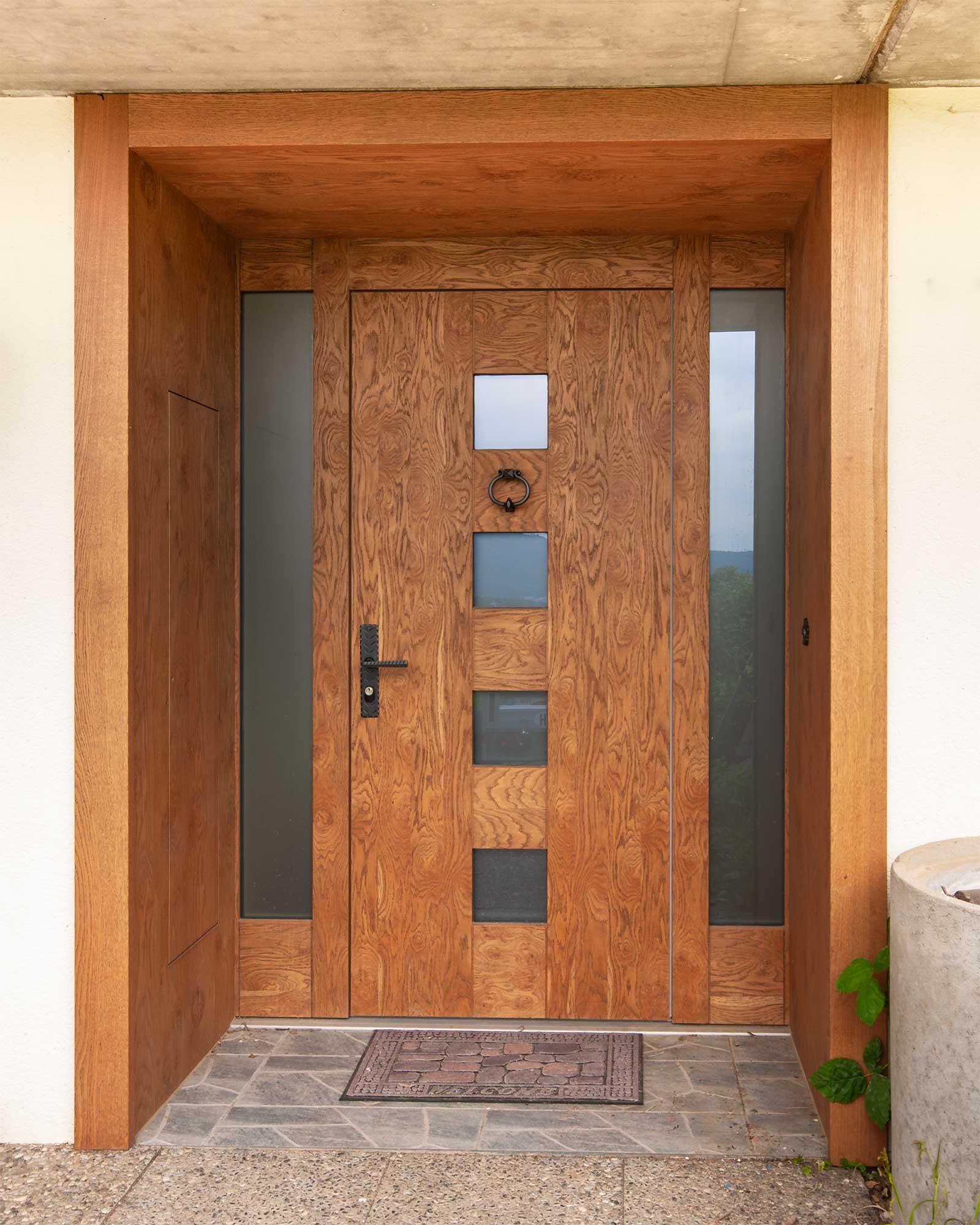 Haustür in Holz