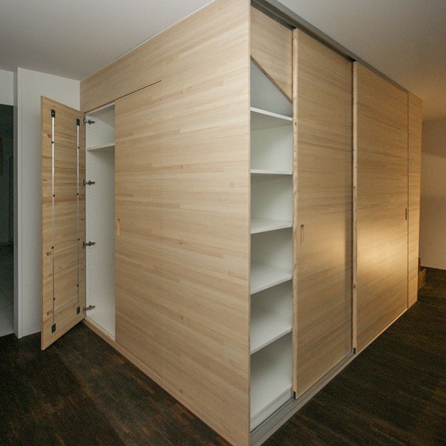 schrank_020.jpg